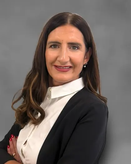 Annalisa, managing partner at Edilservizi Cagliari